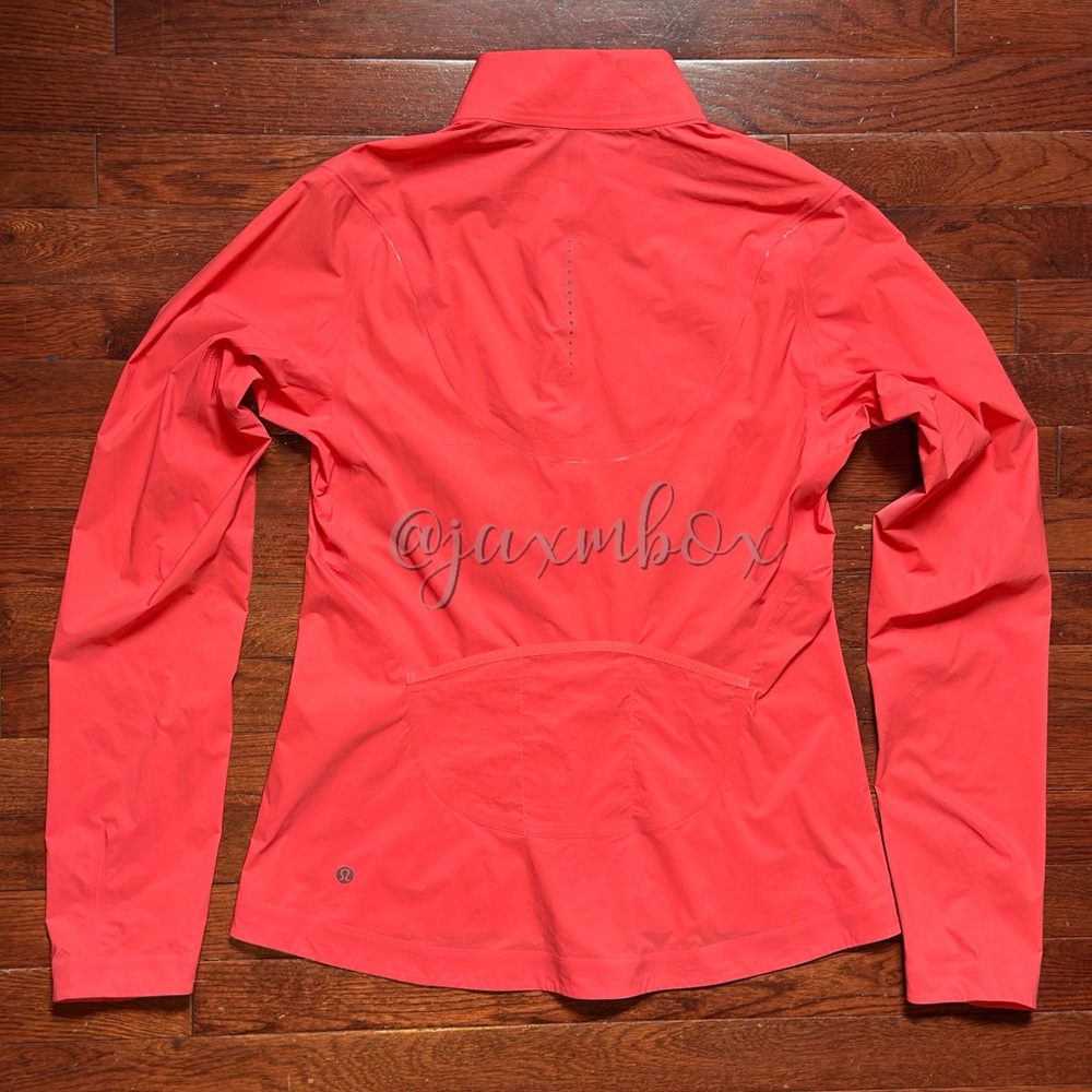 Lululemon Fast and Free Windbreaker Pale Raspberry Size 10 - Picture 9 of 13